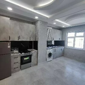 МИР 2, 3 КОМ, 86м²