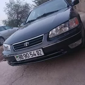 Toyota Camry 2000