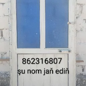 plastika aýna gapy