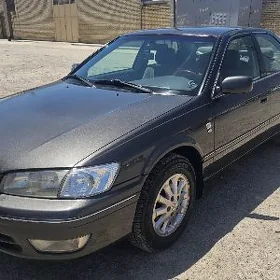 Toyota Camry 2001