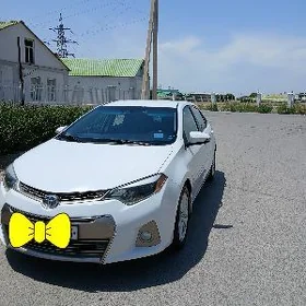 Toyota Corolla 2015