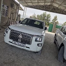 Mitsubishi L200 2025