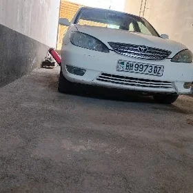 Toyota Camry 2004