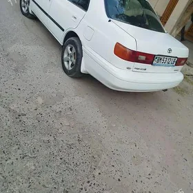Toyota Corona 1999