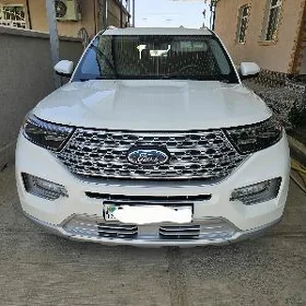Ford Explorer 2021