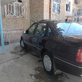 Opel Vectra 1992