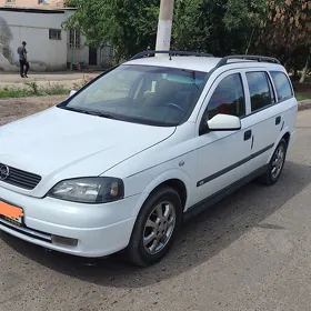 Opel Astra 2001