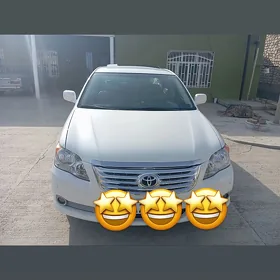 Toyota Avalon 2005