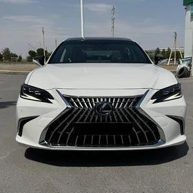 Lexus ES 350 2019