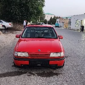 Opel Vectra 1989
