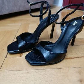 босоножки Zara