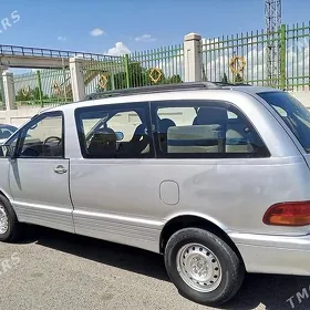 Toyota Previa 1993