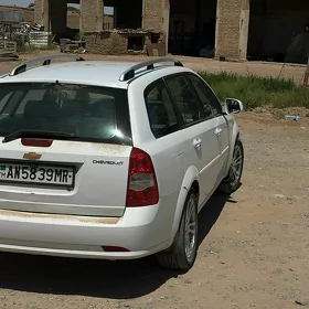 Chevrolet Lacetti 2012