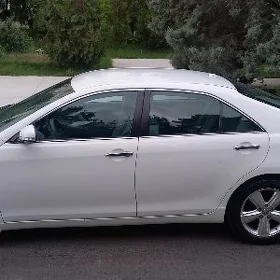 Toyota Camry 2011