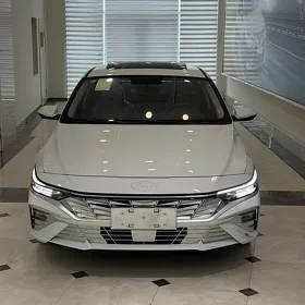 Hyundai Elantra 2026