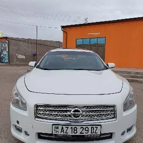 Nissan Maxima 2014