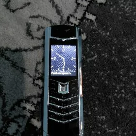 Vertu S-818772