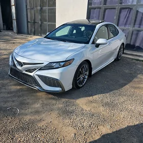 Toyota Camry 2023