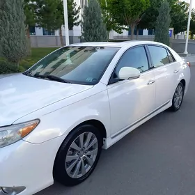Toyota Avalon 2012