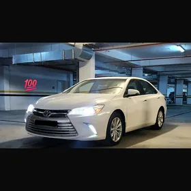 Toyota Camry 2015