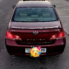 Toyota Avalon 2010