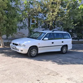 Opel Astra 1996