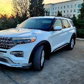 Ford Explorer 2021