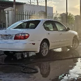 Infiniti I30 2001
