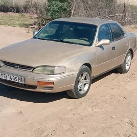 Toyota Camry 1992