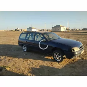 Opel Omega 1990