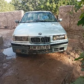BMW 320 1992