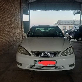 Toyota Camry 2003