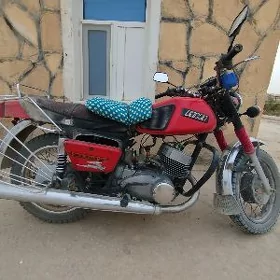 Iž Ýupiter 1990