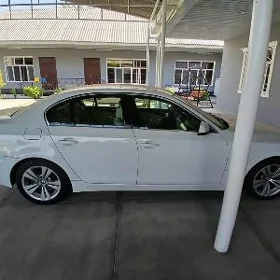 BMW 528 2008