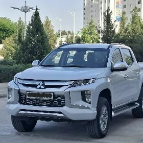 Mitsubishi L200 2020