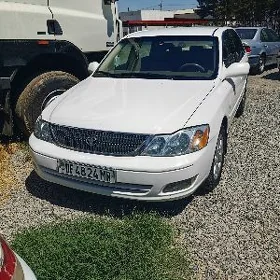 Toyota Avalon 2001