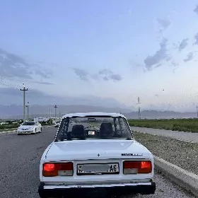 Lada 2107 1990