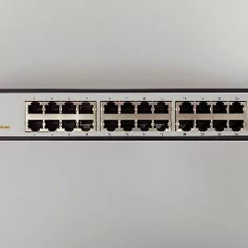 SNR S2982G-24TE