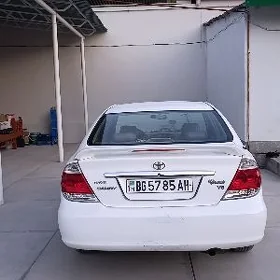 Toyota Camry 2003