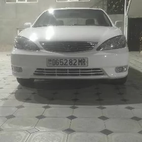 Toyota Camry 2005