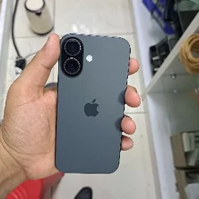 iPhone 17