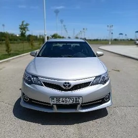 Toyota Camry 2013