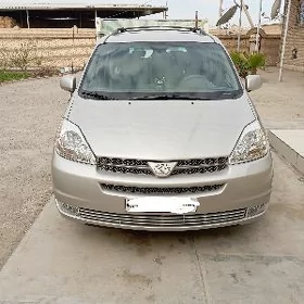 Toyota Sienna 2004