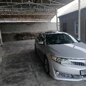 Toyota Camry 2012