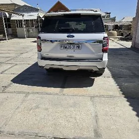 Ford Expedition 2019
