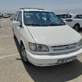 Toyota Sienna 2000