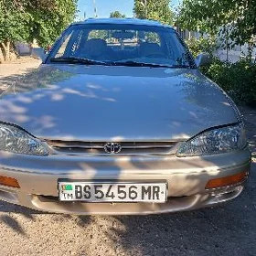Toyota Camry 1996