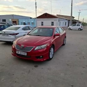 Toyota Camry 2010