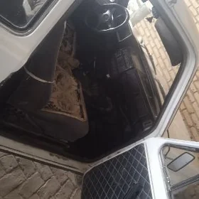 Lada Niva 1999