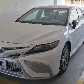 Toyota Camry 2021